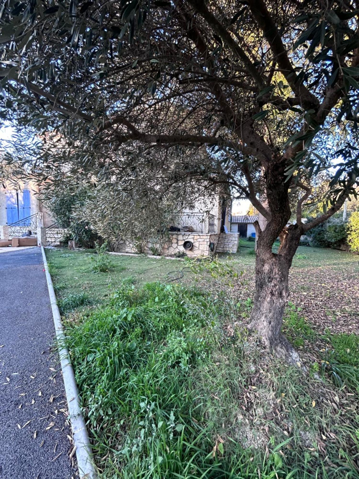 Maison Familiale A Villa *